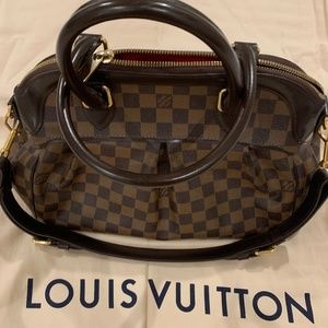Louis  Vuitton Trevi PM Bag